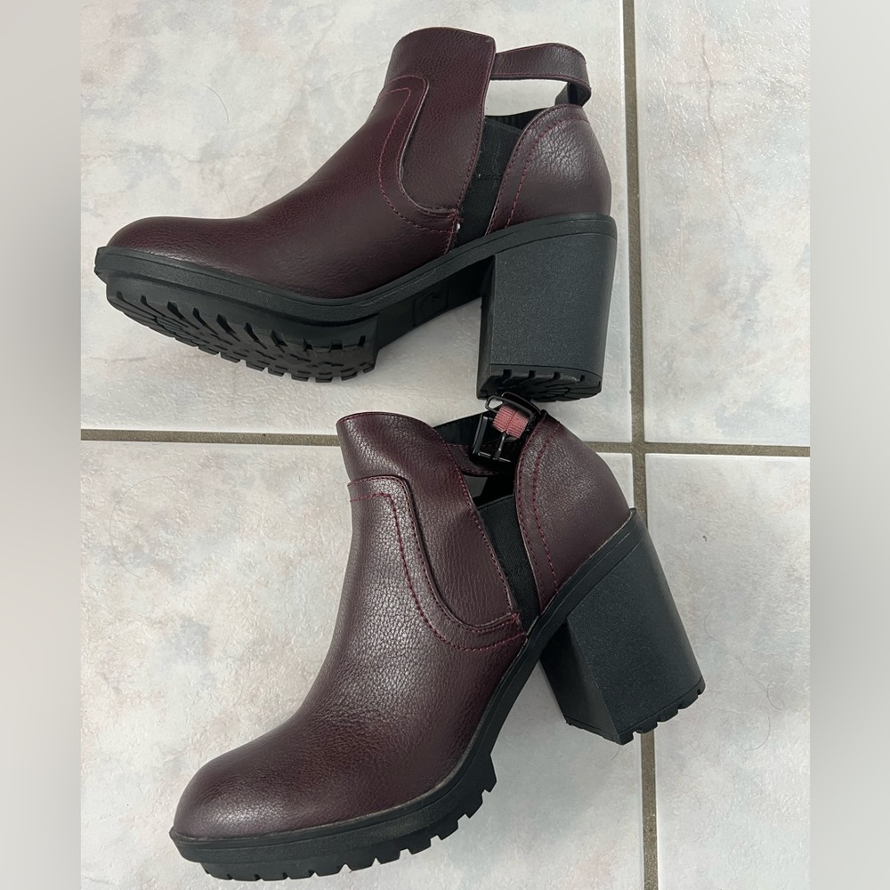 Rocket Dog ankle boot. Worn once.